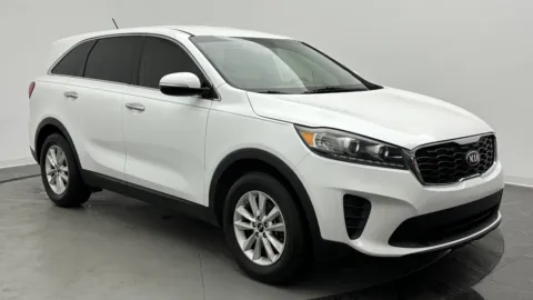 Another view of 2019 Kia Sorento LX V6 for sale in Jacksonville, FL at Auto Boutique Florida