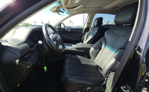 More photos of 2024 Genesis GV80 3.5T at Auto Boutique Florida, FL
