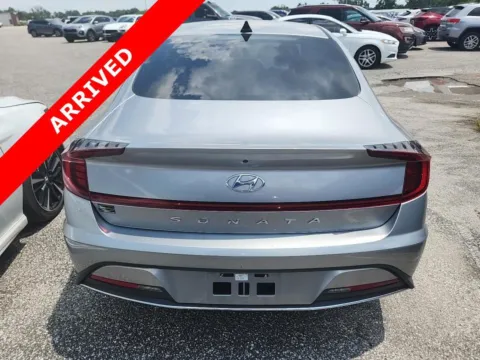 More photos of 2021 Hyundai Sonata SE at Auto Boutique Florida, FL