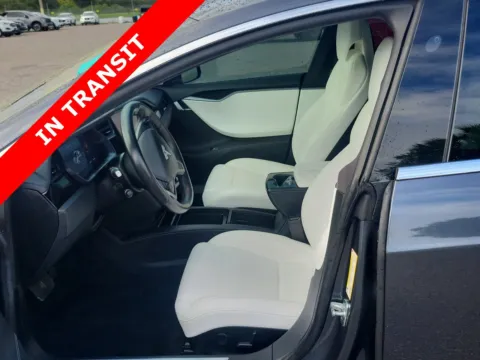 More photos of 2019 Tesla Model S Standard Range at Auto Boutique Florida, FL