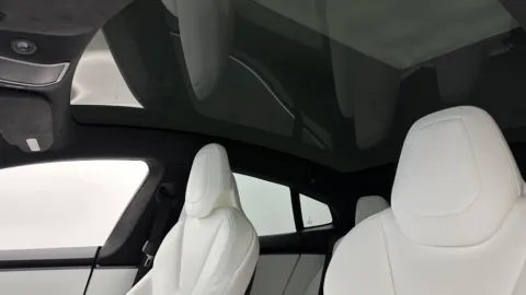 More photos of 2019 Tesla Model S Standard Range at Auto Boutique Florida, FL