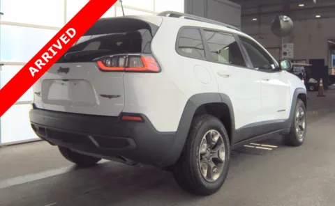 More photos of 2019 Jeep Cherokee Trailhawk at Auto Boutique Florida, FL