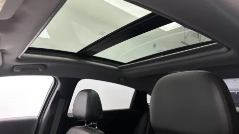More photos of 2020 Chevrolet Malibu Premier at Auto Boutique Florida, FL