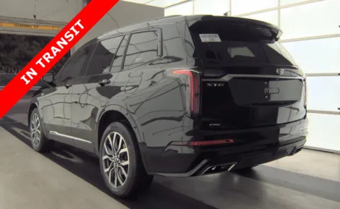 More photos of 2022 Cadillac XT6 Sport at Auto Boutique Florida, FL
