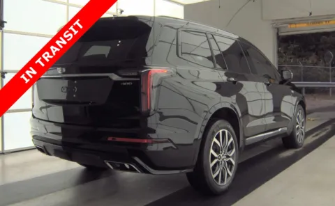 More photos of 2022 Cadillac XT6 Sport at Auto Boutique Florida, FL