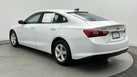 More photos of 2021 Chevrolet Malibu LS at Auto Boutique Florida, FL