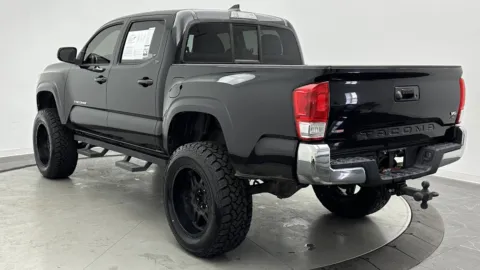More photos of 2016 Toyota Tacoma SR5 at Auto Boutique Florida, FL
