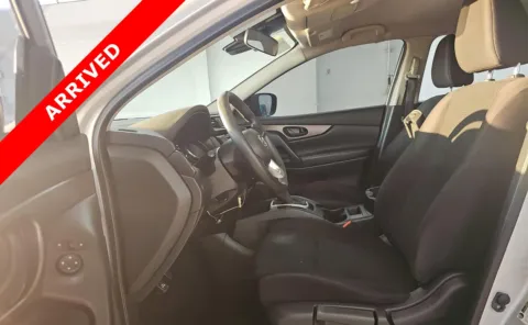 More photos of 2021 Nissan Rogue Sport S at Auto Boutique Florida, FL