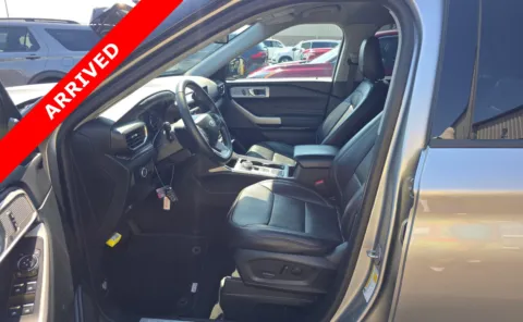 More photos of 2024 Ford Explorer Limited at Auto Boutique Florida, FL