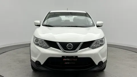 Photos of 2019 Nissan Rogue Sport S for sale in Jacksonville, FL at Auto Boutique Florida