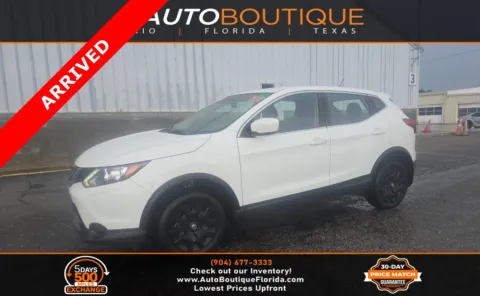 White 2019 Nissan Rogue Sport S for sale in Jacksonville, FL
