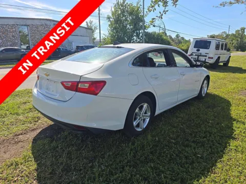 More photos of 2019 Chevrolet Malibu LS at Auto Boutique Florida, FL