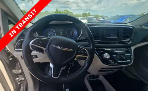 More photos of 2017 Chrysler Pacifica Touring-L at Auto Boutique Florida, FL