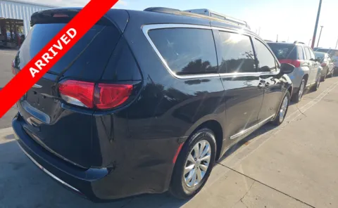 Another view of 2017 Chrysler Pacifica Touring-L for sale in Jacksonville, FL at Auto Boutique Florida