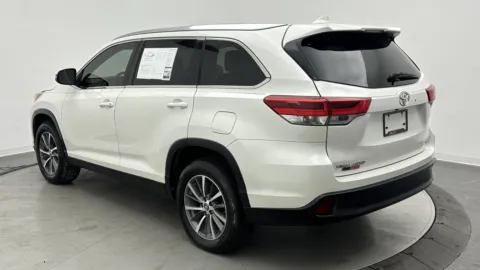 More photos of 2019 Toyota Highlander SE at Auto Boutique Florida, FL