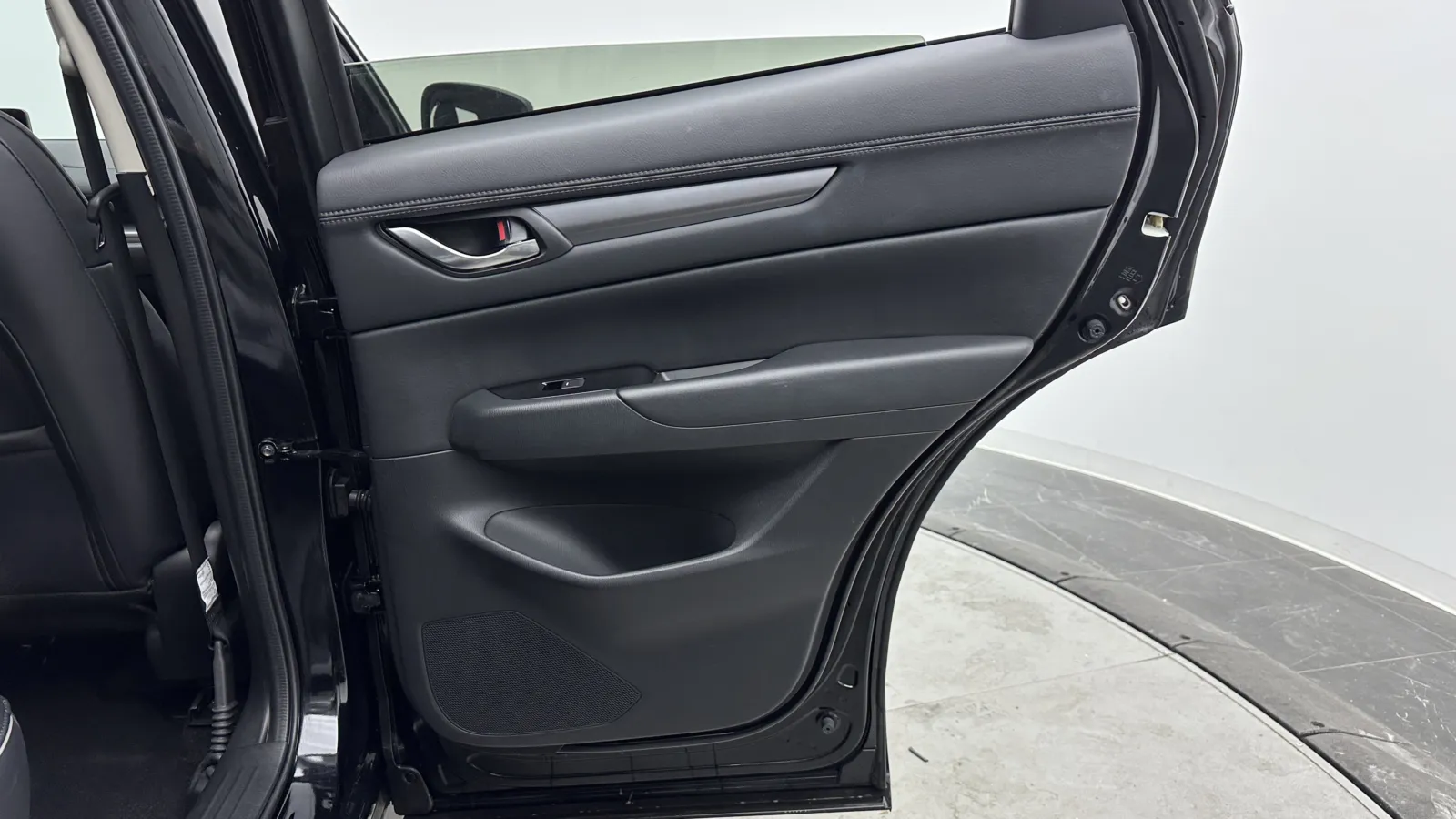 2024 Mazda CX-5 S Select Package - Photo 30