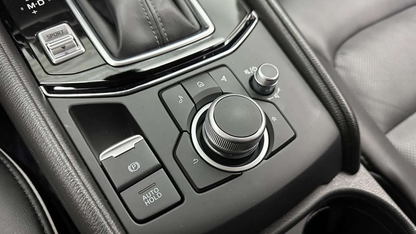 2024 Mazda CX-5 S Select Package - Photo 18