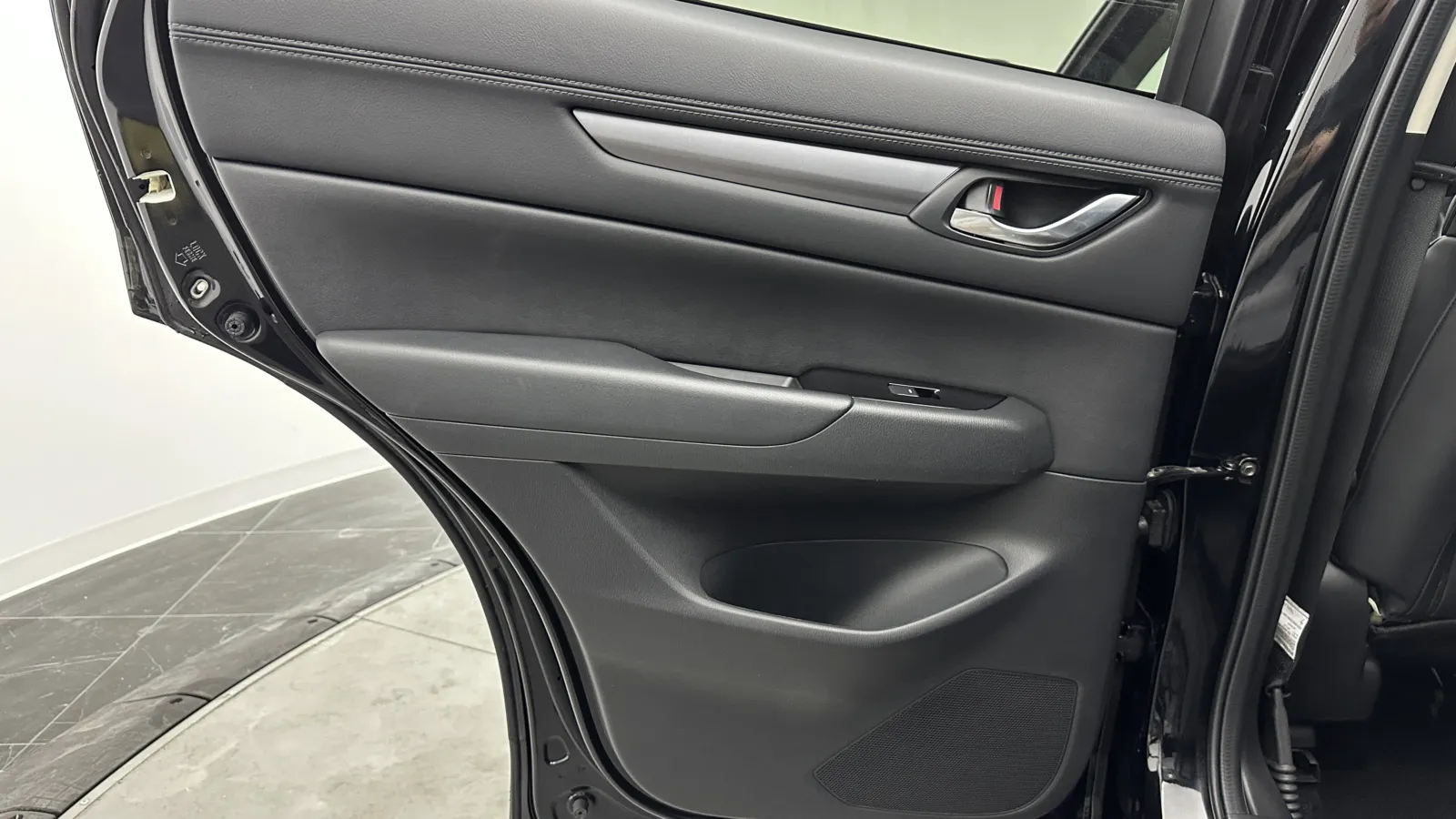 2024 Mazda CX-5 S Select Package - Photo 28