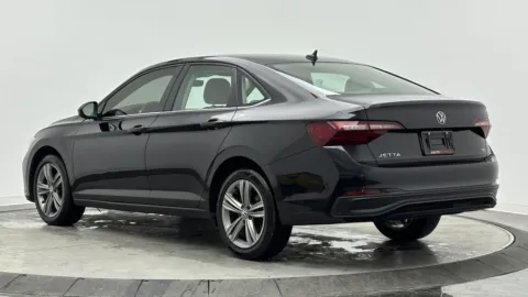 More photos of 2024 Volkswagen Jetta SE at Auto Boutique Florida, FL
