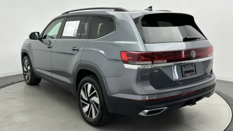 More photos of 2024 Volkswagen Atlas 2.0T SE w/Technology at Auto Boutique Florida, FL