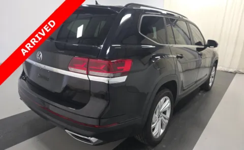 More photos of 2021 Volkswagen Atlas 2.0T SE w/Technology at Auto Boutique Florida, FL