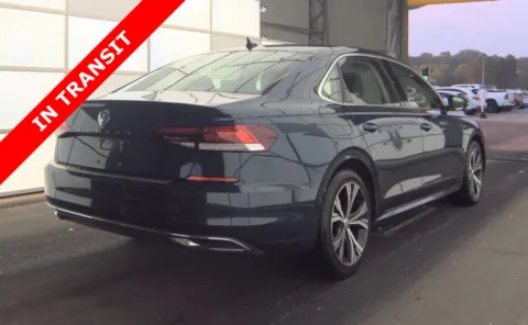 More photos of 2022 Volkswagen Passat 2.0T SE at Auto Boutique Florida, FL
