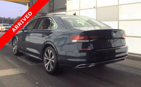 More photos of 2022 Volkswagen Passat 2.0T SE at Auto Boutique Florida, FL