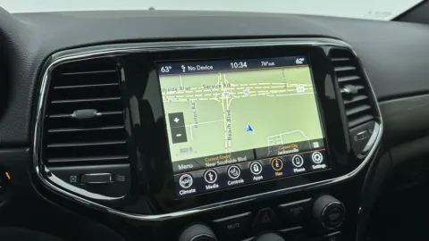More photos of 2021 Jeep Grand Cherokee Laredo X at Auto Boutique Florida, FL