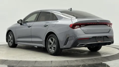 More photos of 2021 Kia K5 LX at Auto Boutique Florida, FL
