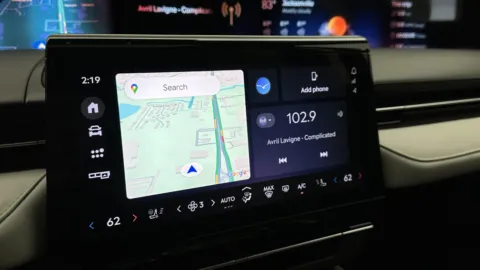 More photos of 2024 Lincoln Nautilus Premiere at Auto Boutique Florida, FL
