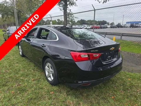 More photos of 2022 Chevrolet Malibu LS at Auto Boutique Florida, FL