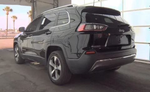 More photos of 2019 Jeep Cherokee Limited at Auto Boutique Florida, FL