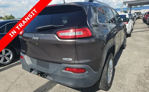 More photos of 2016 Jeep Cherokee Latitude at Auto Boutique Florida, FL