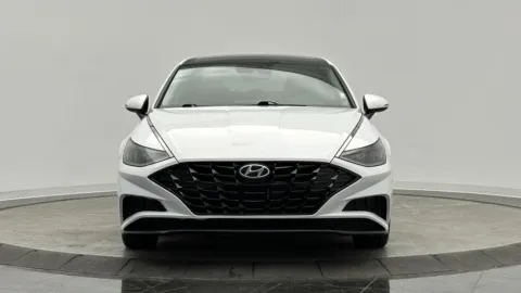 Photos of 2021 Hyundai Sonata SEL for sale in Jacksonville, FL at Auto Boutique Florida