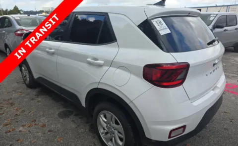 More photos of 2021 Hyundai Venue SE at Auto Boutique Florida, FL