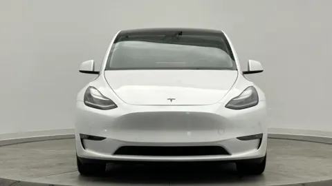 Photos of 2021 Tesla Model Y Long Range for sale in Jacksonville, FL at Auto Boutique Florida