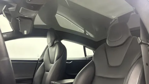 More photos of 2019 Tesla Model S 100D at Auto Boutique Florida, FL