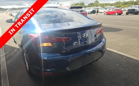 More photos of 2020 Hyundai Elantra SE at Auto Boutique Florida, FL