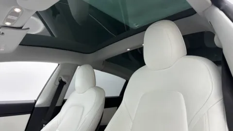 More photos of 2019 Tesla Model 3 Standard Range at Auto Boutique Florida, FL