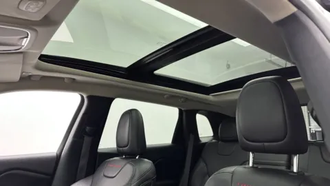 More photos of 2018 Jeep Cherokee Trailhawk at Auto Boutique Florida, FL