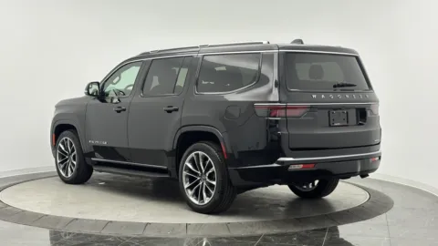 More photos of 2024 Jeep Wagoneer Series II at Auto Boutique Florida, FL