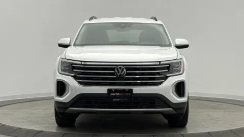 Photos of 2024 Volkswagen Atlas 2.0T SE w/Technology for sale in Jacksonville, FL at Auto Boutique Florida