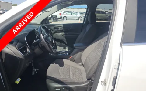 More photos of 2022 Chevrolet Equinox LT at Auto Boutique Florida, FL