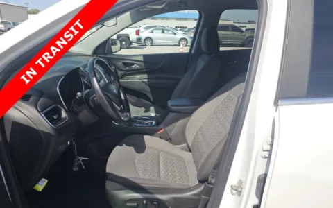 More photos of 2022 Chevrolet Equinox LT at Auto Boutique Florida, FL