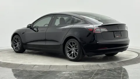More photos of 2021 Tesla Model 3 Standard Range Plus at Auto Boutique Florida, FL