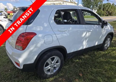 More photos of 2020 Chevrolet Trax LS at Auto Boutique Florida, FL