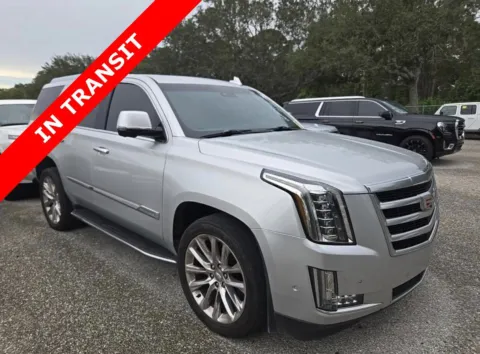 More photos of 2019 Cadillac Escalade Luxury at Auto Boutique Florida, FL