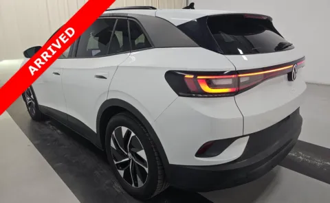 More photos of 2021 Volkswagen ID.4 Pro S at Auto Boutique Florida, FL