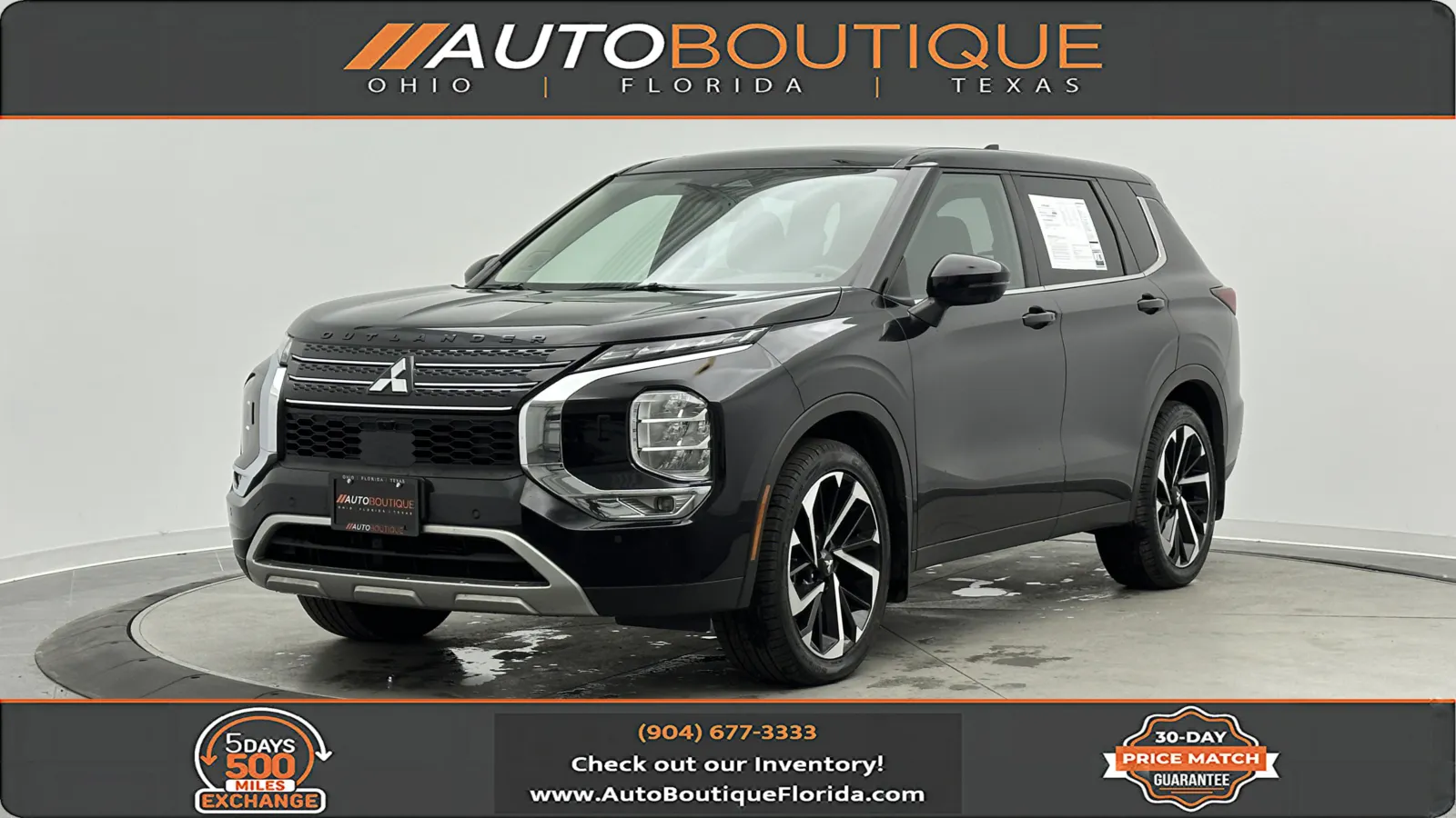 2023 Mitsubishi Outlander SE's photo