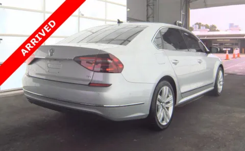 More photos of 2017 Volkswagen Passat 1.8T SEL Premium at Auto Boutique Florida, FL